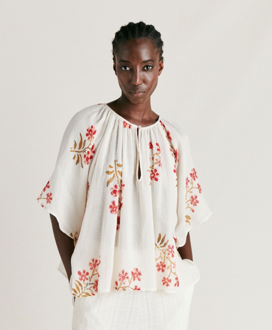 Momoni Tarida Gaasblouse - Creme/Zwarte Kers